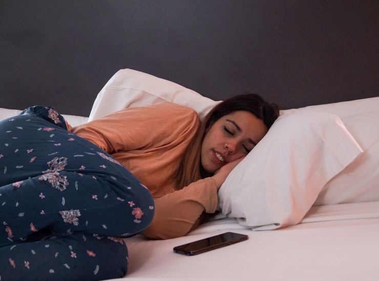 dormire bene in poche ore