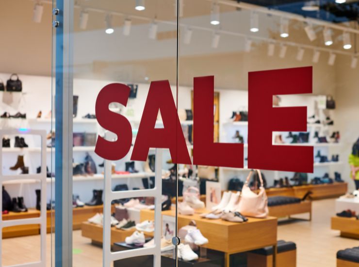 prestare attenzione a sconti e offerte