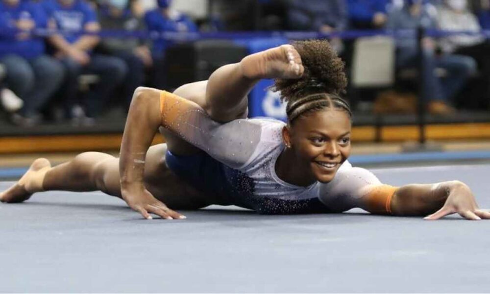Trinity Thomas record ginnastica