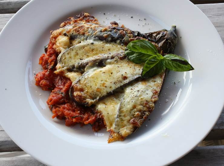 Cucina mediterranea: Parmigiana di melanzane