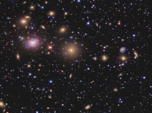 ammasso galassie Perseo ricerca spaziale 