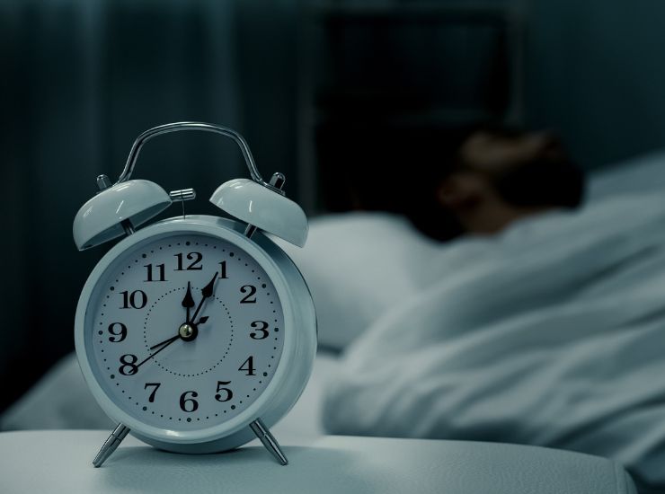 sveglia dormire
