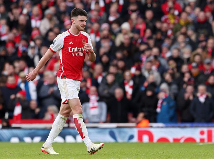 Declan Rice con la maglia dell'Arsenal