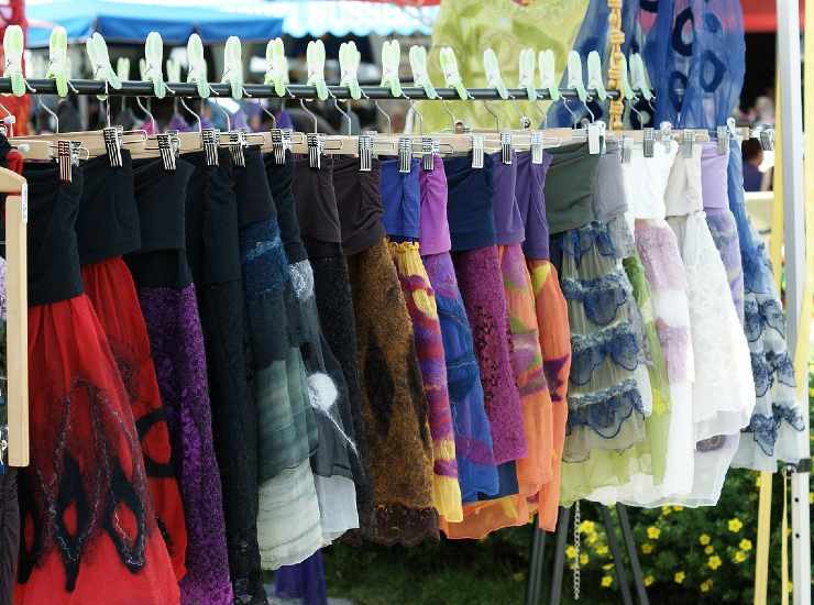 Moda per altezza: gonne e abiti