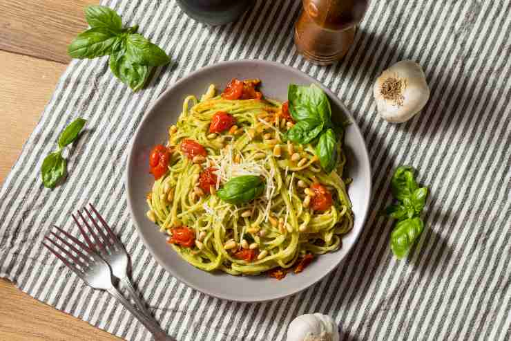 Pasta al pesto