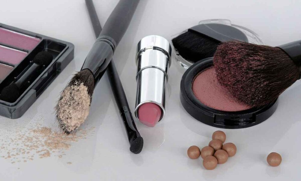 Make-up naturale da uomo: suggerimenti