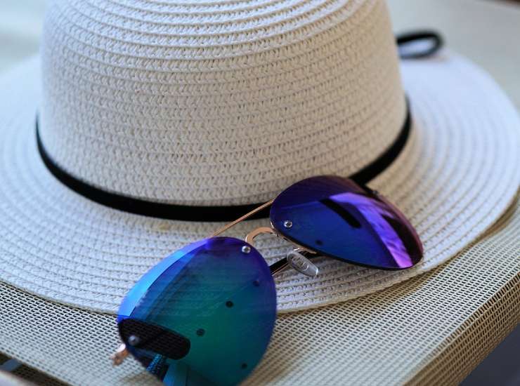 Occhiali da sole glamour