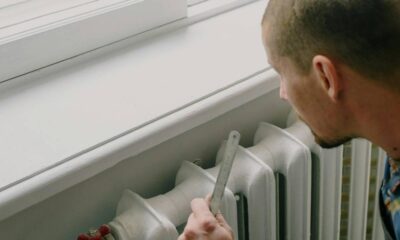 Trucchi per pulire i termosifoni