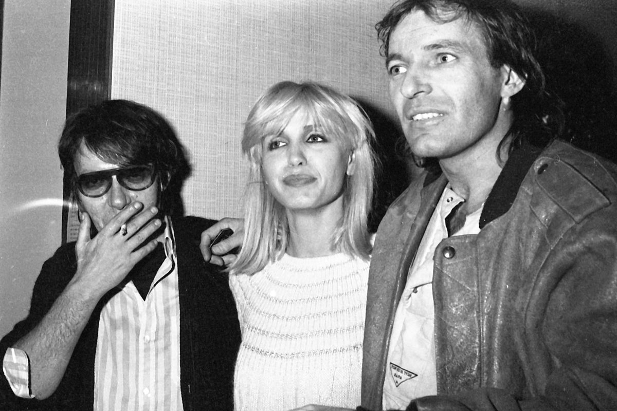 Vasco Rossi al Festival di Sanremo 1983 con Dori Ghezzi e Fabrizio De André