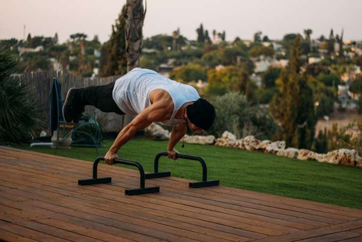 Sport a costo zero, il Calisthenics