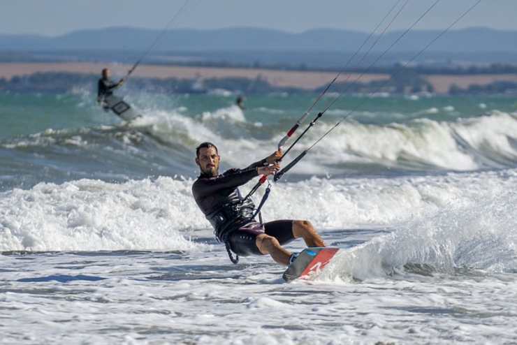 Kitesurf e sport d'acqua