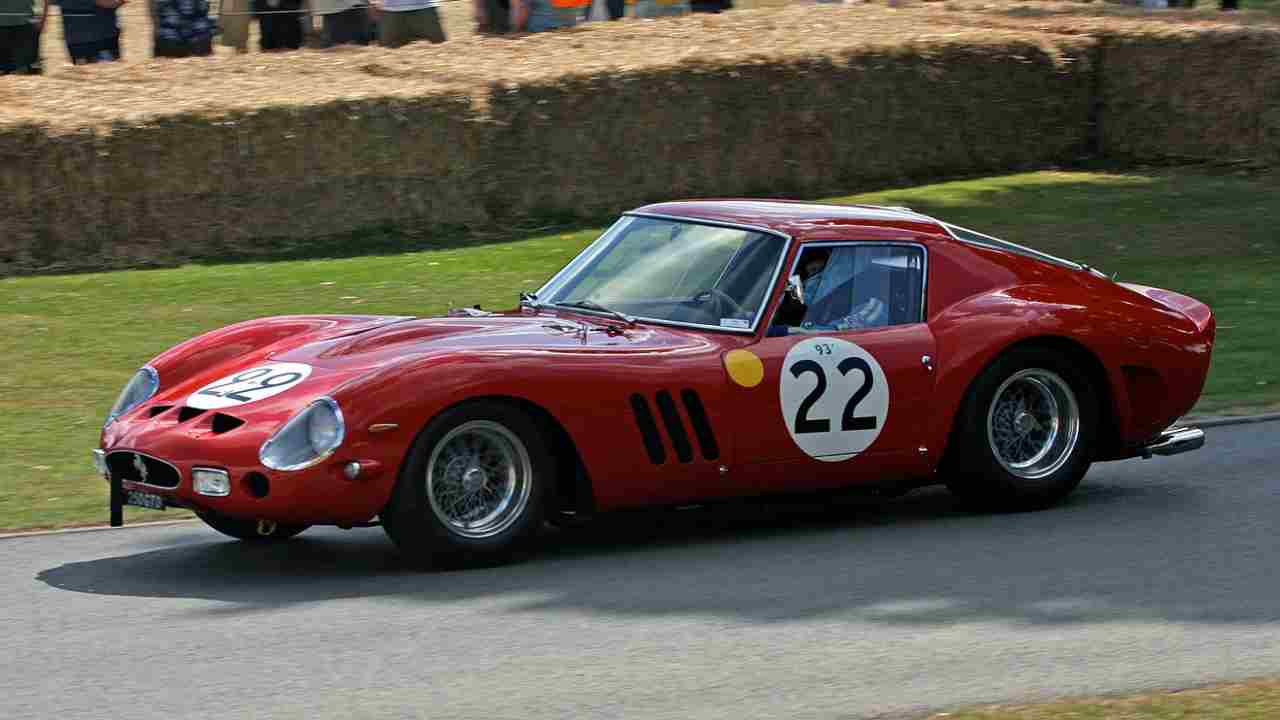 Ferrari auto lusso epoca